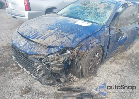 2025 Toyota Camry Le z USA, uszkodzony, nr VIN 4T1DAACKXSU121546